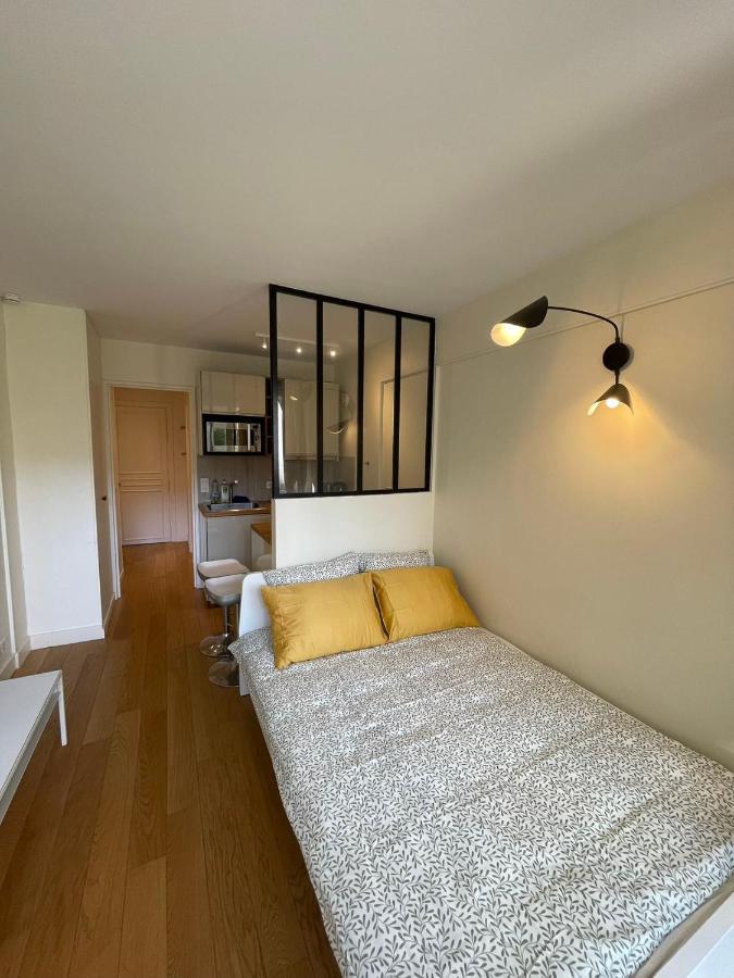 Dream Dwell Paris -Studio With Balcony 800M To Trocadero And Tour Eiffel Exterior foto